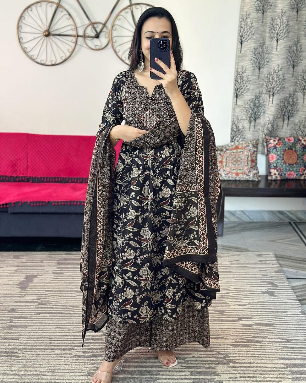 Women beautiful bagru print kurta pant dupatta set