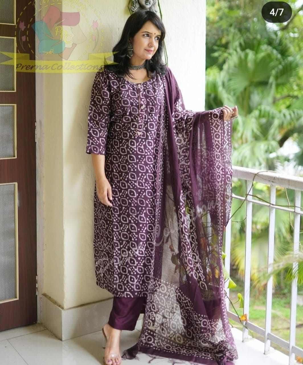 Women cotton printed kurta pant dupatta set