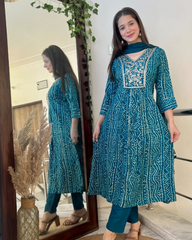 Anarkali Bandej Print Kurti Pant Set